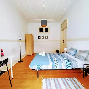 fernando-pessoa-lisbon-rooms.hotels-lisbon-portugal.com/